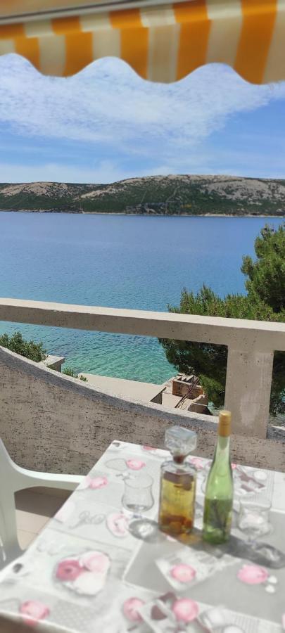 Sea Breeze Apartments With Private Beach And Boat Anchorage Стара-Новаля Экстерьер фото