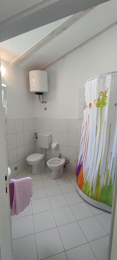 Sea Breeze Apartments With Private Beach And Boat Anchorage Стара-Новаля Экстерьер фото