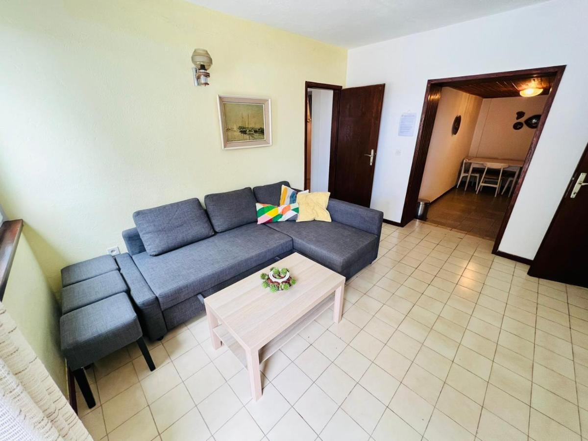 Sea Breeze Apartments With Private Beach And Boat Anchorage Стара-Новаля Экстерьер фото